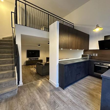 Luxurious 1-Bedroom With Parking Birmingham Extérieur photo